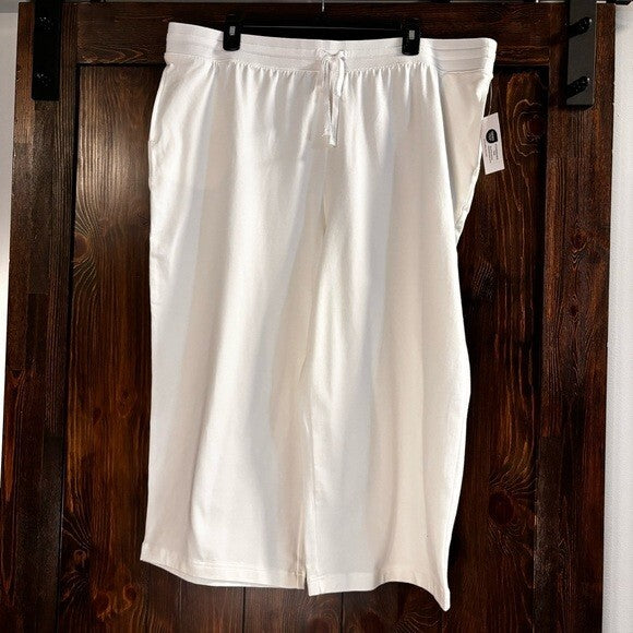 Karen Scott Knit Capri Pull on White Capri Jogger / Sweat Pants NWT