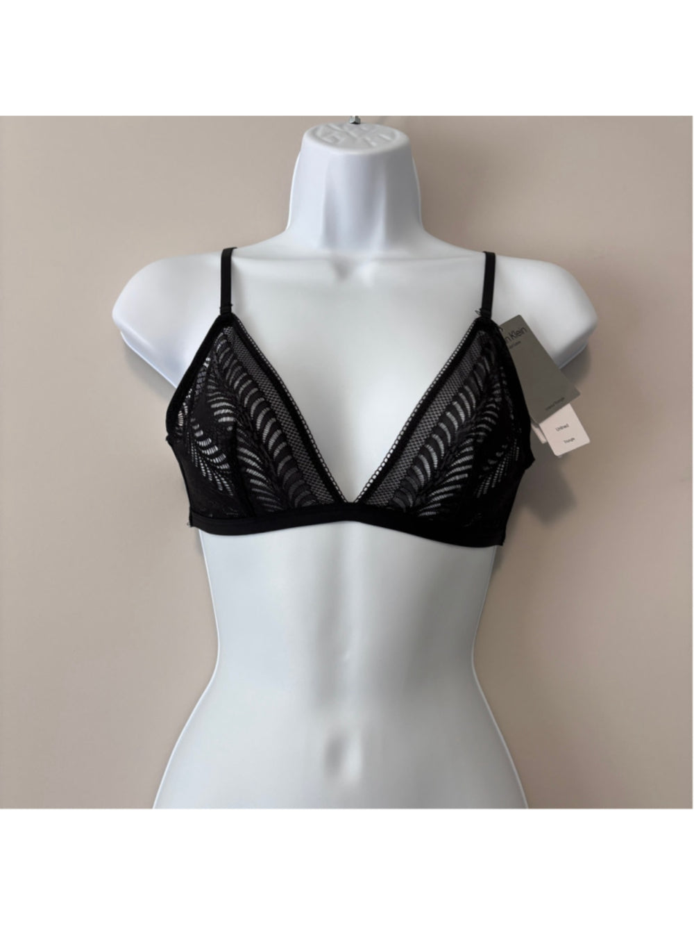 Calvin Klein Women's Black Sculpt Lace Unlined Triangle Bralette NWT