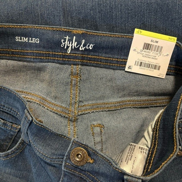 Style & Co 4 Petite Mid Rise Slim Leg Classic Jeans NWT