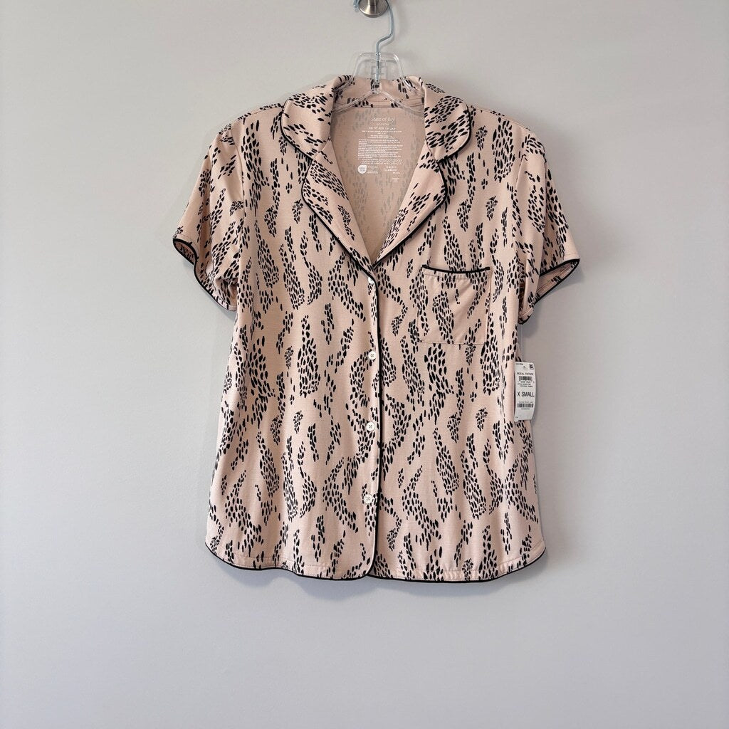 State of Day Women's Beige & Black 2-Pc. Short-Sleeve & Shorts Pajama Set NWT