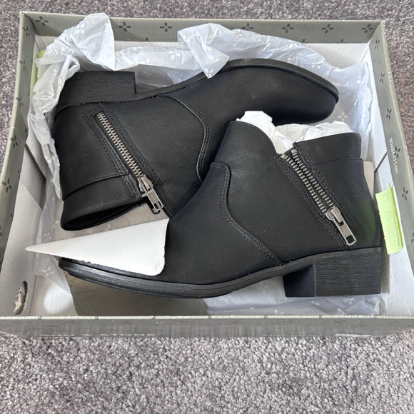 Sun + Stone Women's 7.5 Black Adelinee Double Zip Ankle Booties / Boots NIB