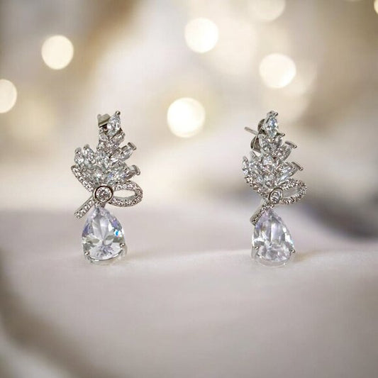 Women's Korean Style Cubic Zirconia Crystal & Silver Drop Earrings NWT