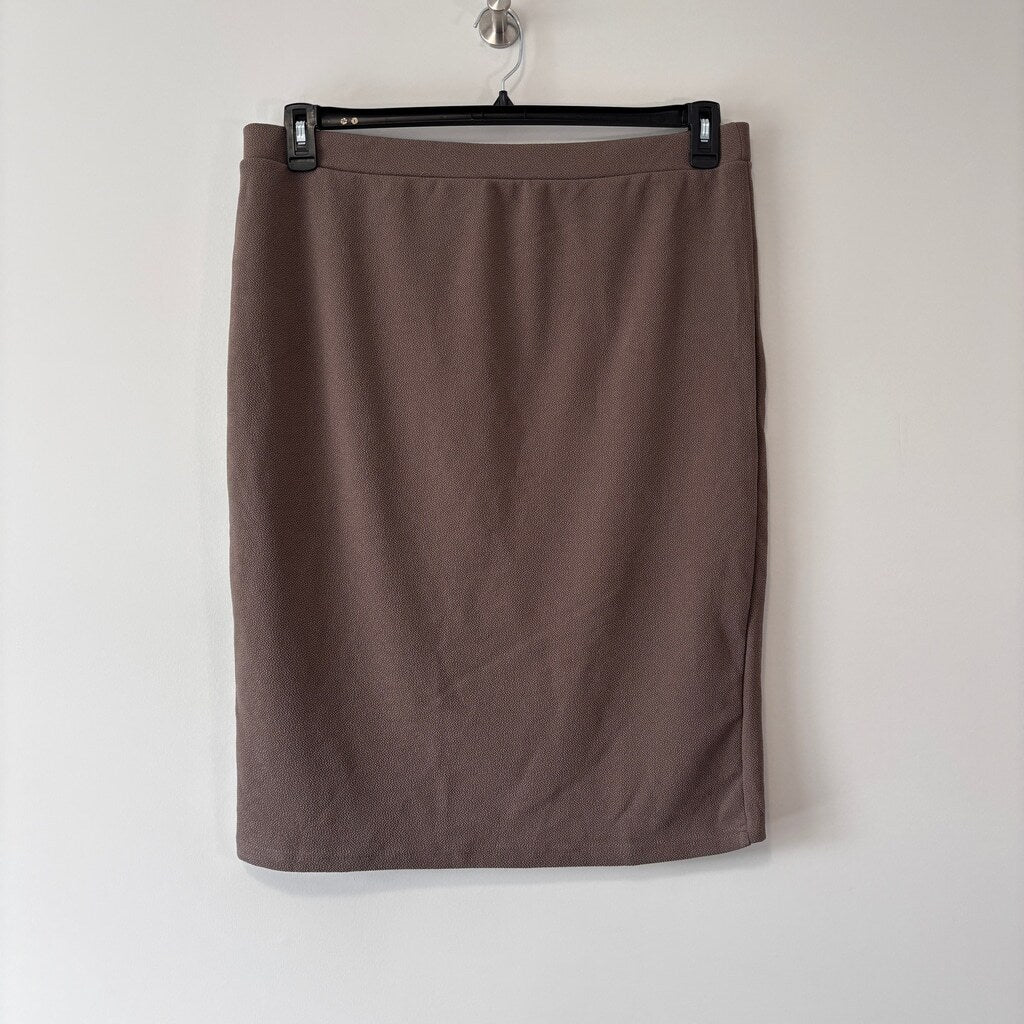 SHEIN Women’s 3XL Brown Pencil Skirt Knee-Length Straight Fit Back Slit NIB