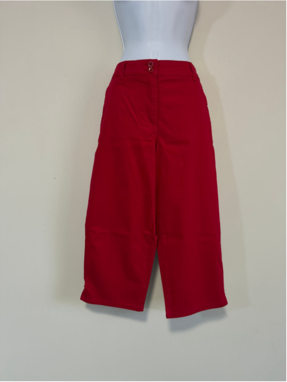 Karen Scott Size 8 Red Woven Capri Pants w/ Comfort Waist NWT