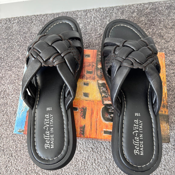 Bella Vita Size 11 Black & Brown Leather Italy Platform Blocky 90's Sandals NIB