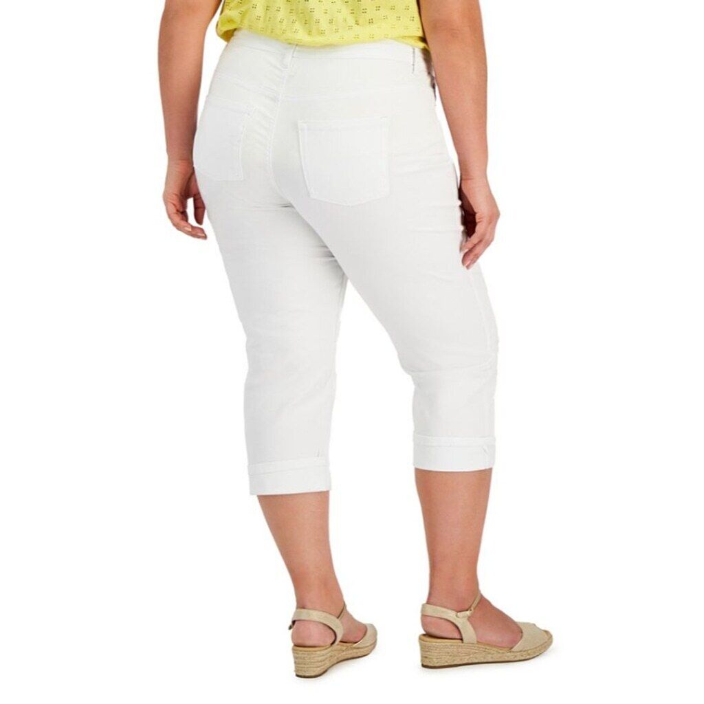 Style & Co Women's Curvy Cuffed White Capri Jeans NWT