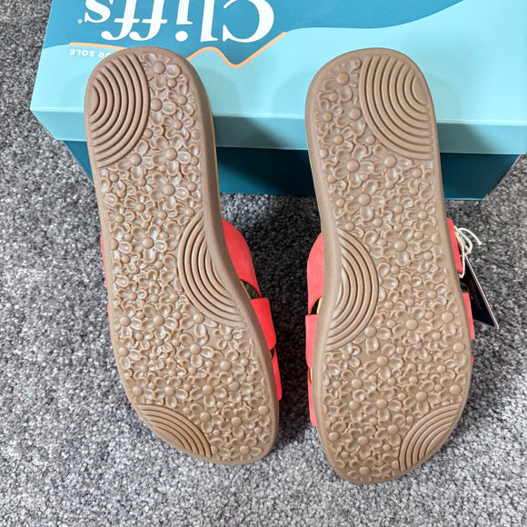 Cliffs by White Mountain Women's 7 Red and Tan Suede Slide Sandal NWT