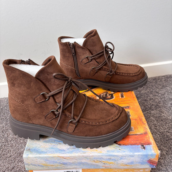 Bella Vita Women's 7.5 Narrow Khaki Lace-Up Side Zip Ankle Booties / Boots NIB