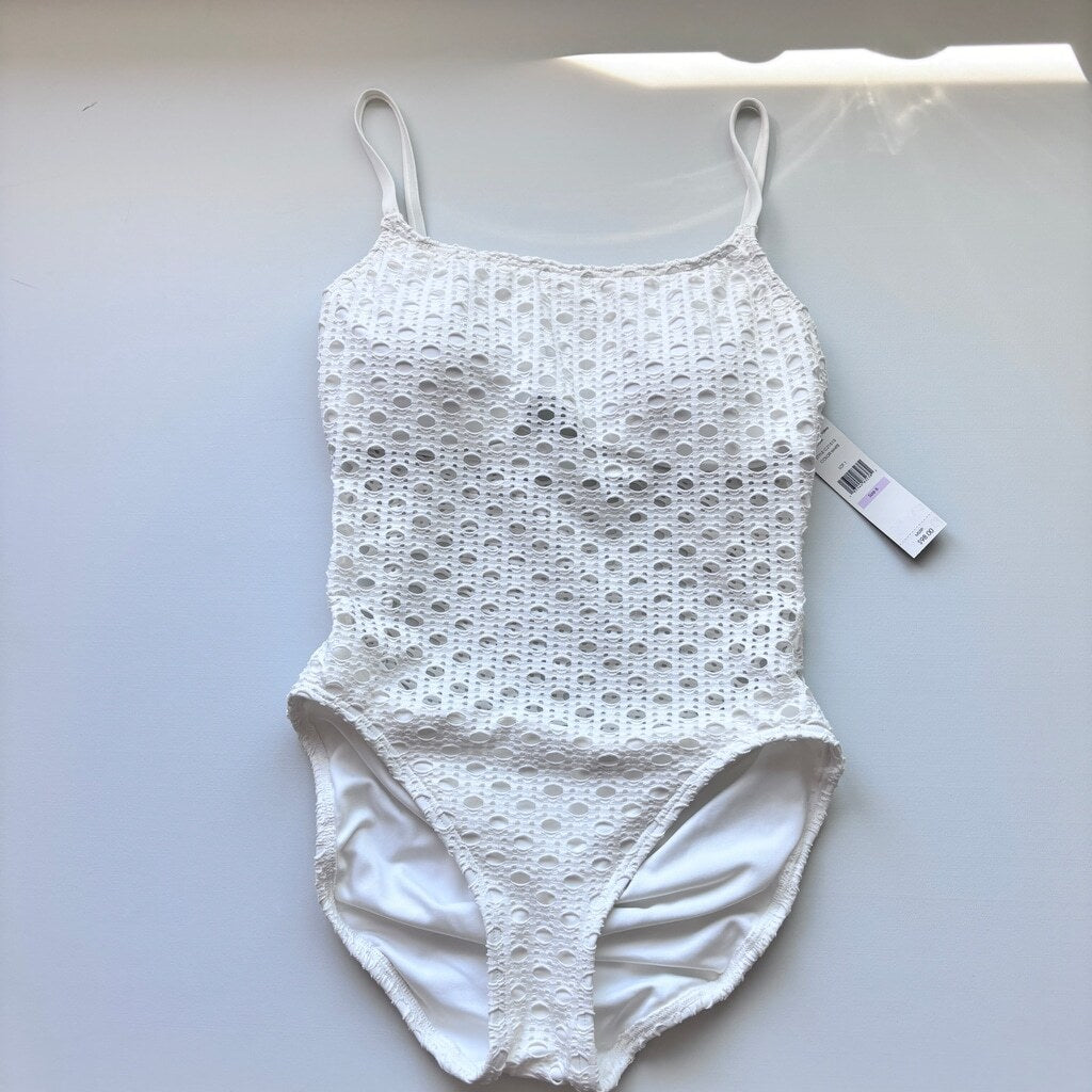 Carmen Marc Valvo Women's Size 6 White Crochet One-Piece Swimsuit NWT