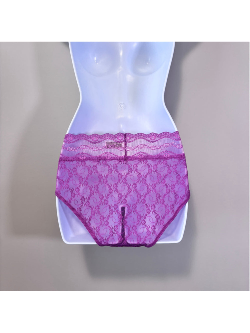 B.tempt'd Women's Size Small Set of 3 Lace High-Leg Underwear NWT S53