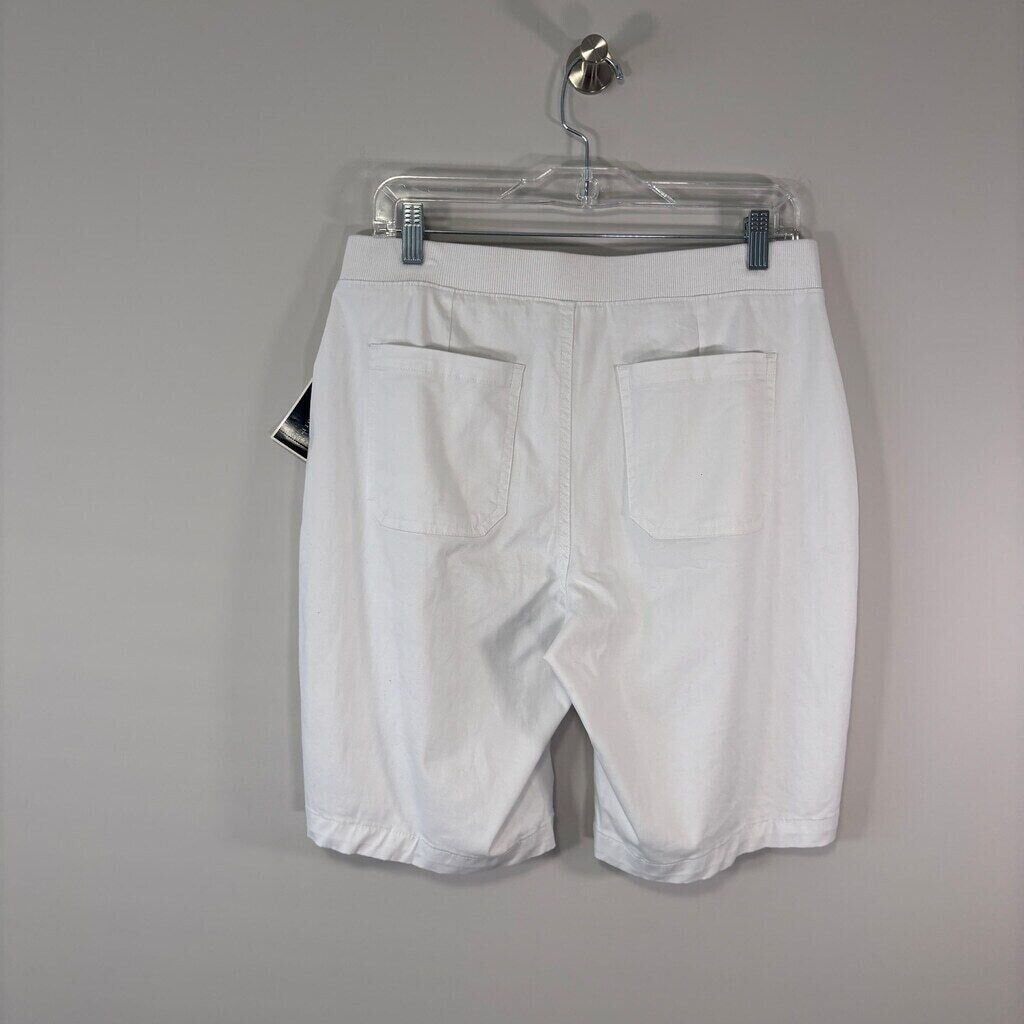 Karen Scott Women's White Casual Mid Rise Stretch-Waist Shorts NWT.