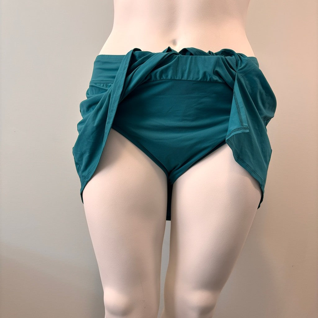 Bleu by Rod Beattie Women's Plus Size Aqua Green / Blue Swim Skirt NWT