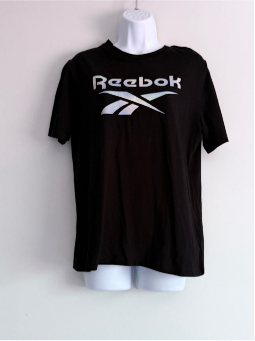 Reebok Women's Medium Black Logo-Print Crewneck Athletic T-Shirt NWT