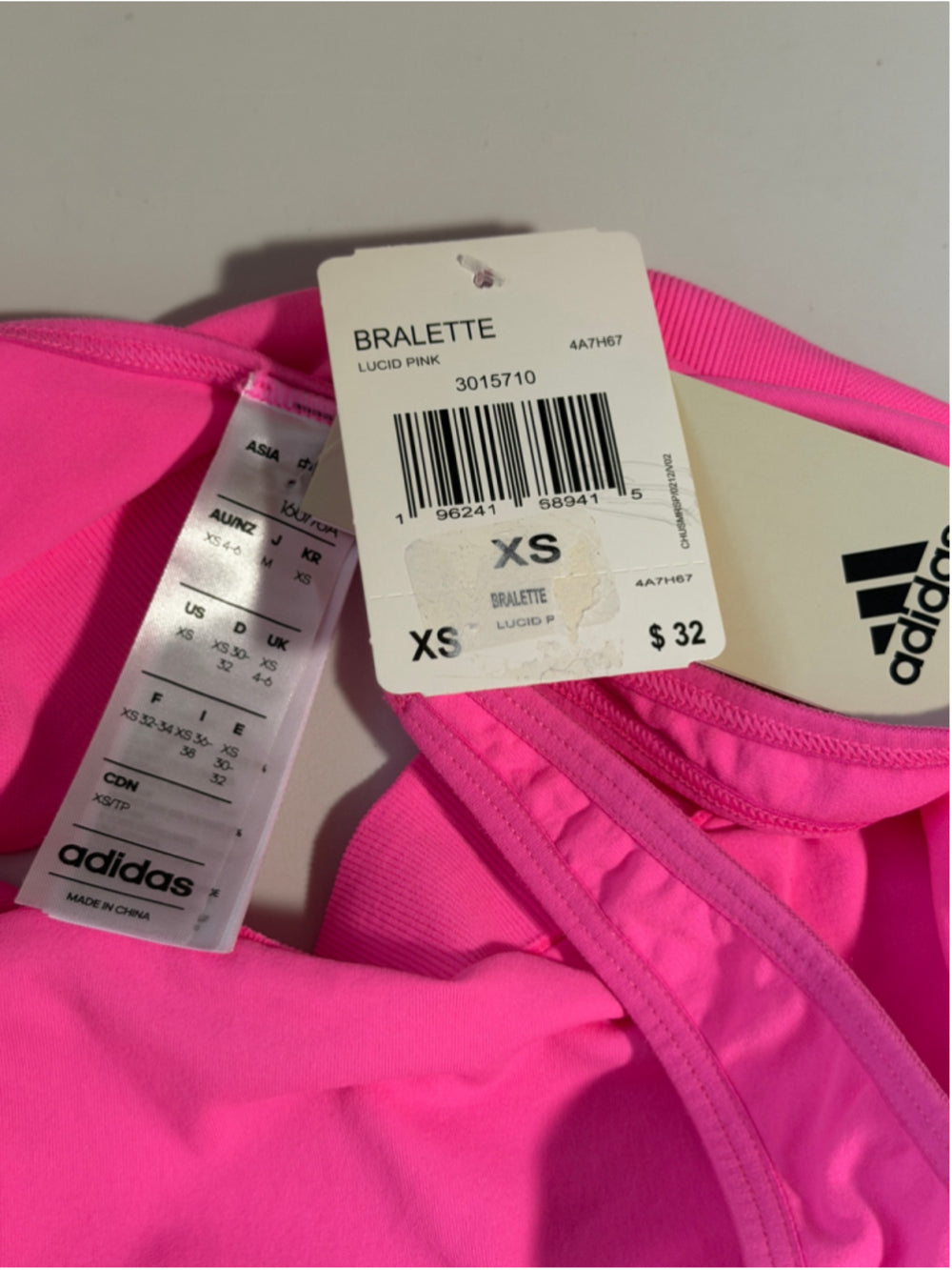Adidas Women's XS Hot Pink Seamless Scoop Medium Impact Lounge Bra NWT