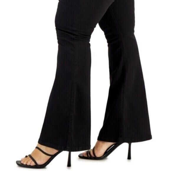 Celebrity Pink Trendy Plus Size 16W  Black High Rise Flare-Leg Jeans NWT