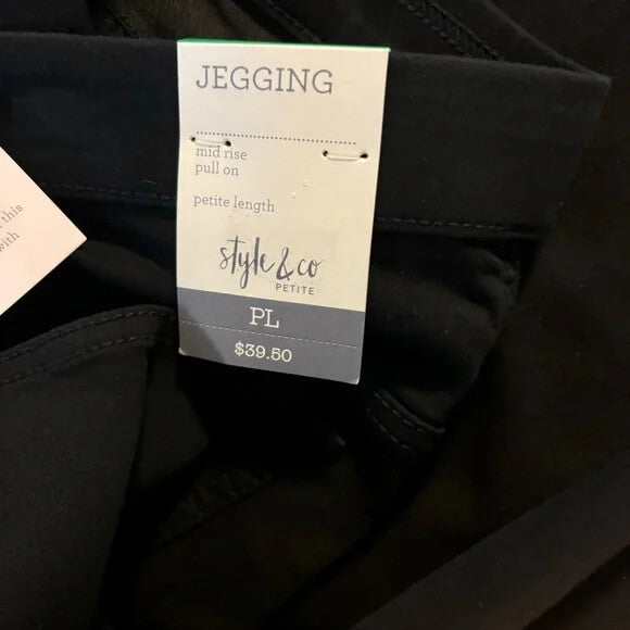Style & Co. Petite Black Casual Pull-On Jeggings NWT