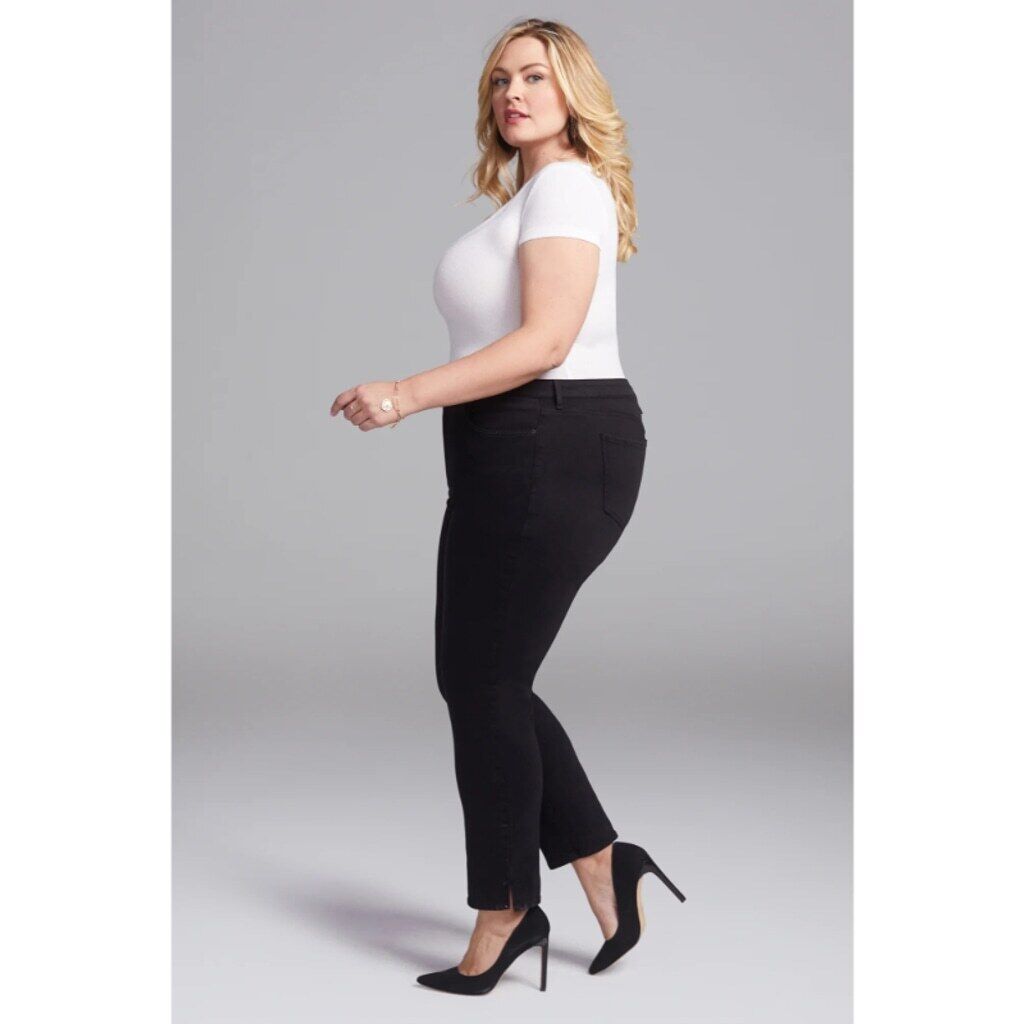 Curves 360 NYDJ Women's Plus Size 28 Black Straight Ankle Stretchy Jeans WT