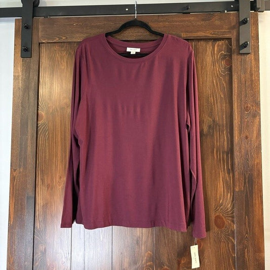 On 34th Plus Size Solid Dark Red Long-Sleeve Crewneck Knit Top NWT.