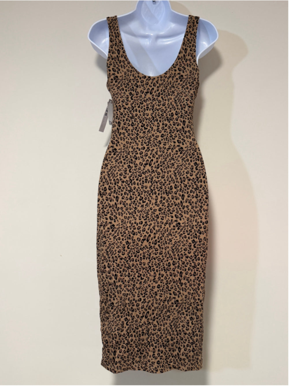 Bar III Women's Petite Cheetah-Print Jersey Midi Dress NWT