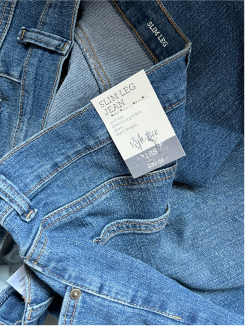 Style & Co. Women's 18S Mid Rise Slim Leg Medium Wash Denim Jeans NWT