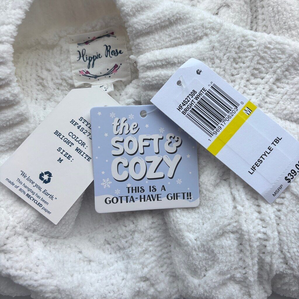 Hippie Rose Medium White Soft & Cozy Cable-Knit Mockneck Cropped Sweater NWT