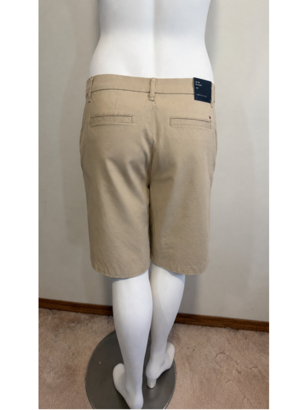 Tommy Hilfiger Plus Size 16W Casual Khaki Bermuda Shorts NWT