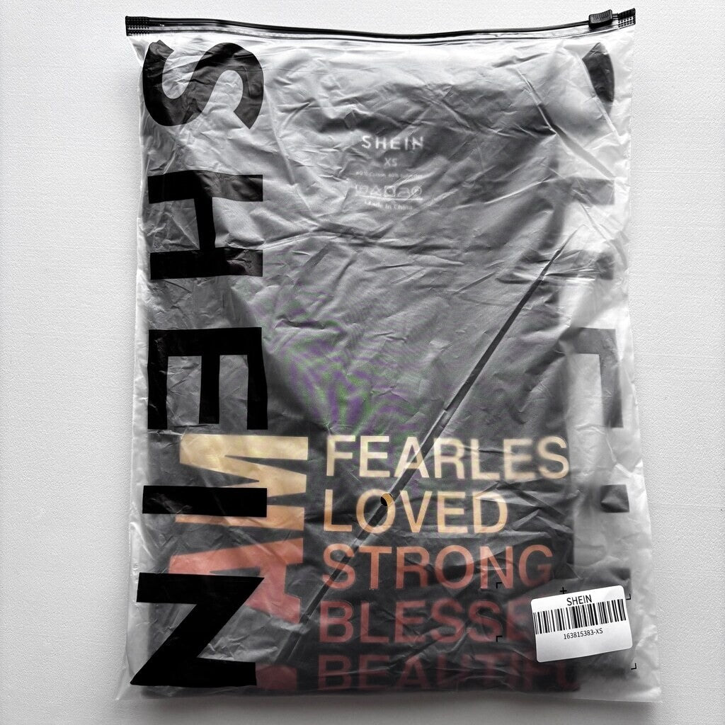 SHEIN Women's Boxy Oversized Black Graphic Tee - Fearless, Loved, Strong NIB