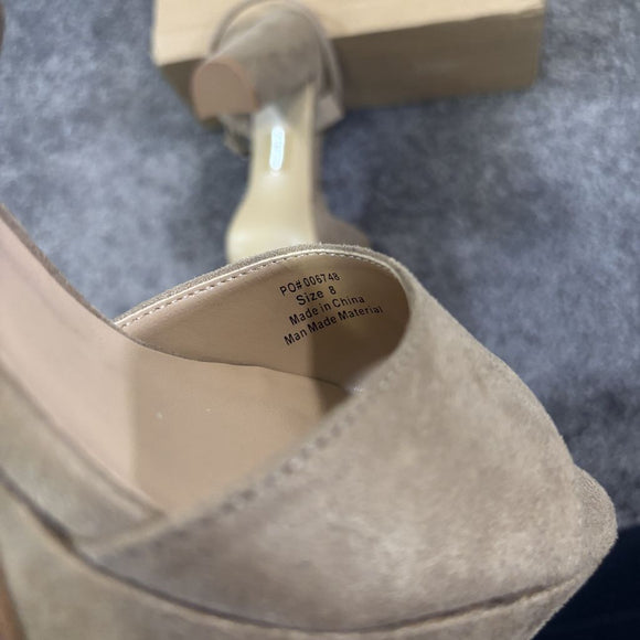 Journee Collection Women's 8 Beige Nairri Platform Block Heel Dress Shoes NIB
