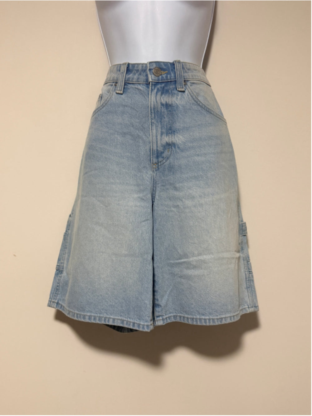 Cotton On Size 10 Light Wash Super Baggy Carpenter Denim Bermuda Shorts NWT