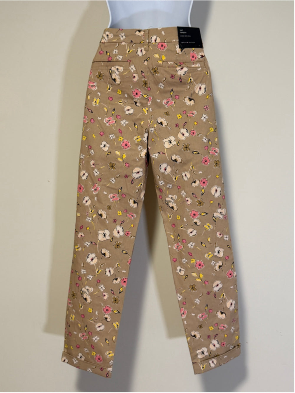 Tommy Hilfiger Size 2 Beige Floral-Print Cuffed Chino Pants NWT