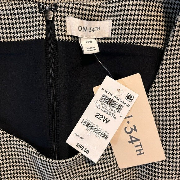 On 34th Plus Size White and Black Houndstooth Double-Weave Sheath Dress NWT