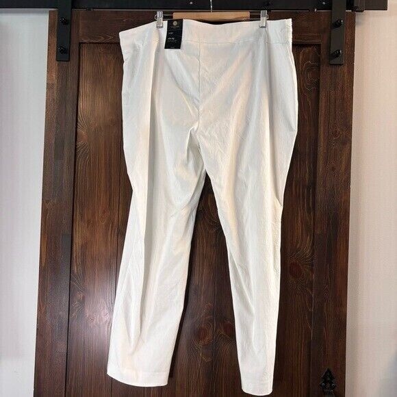 JM Collection Plus Size White Stretchy Tummy Control Pull-On Slim-Leg Pants NWT