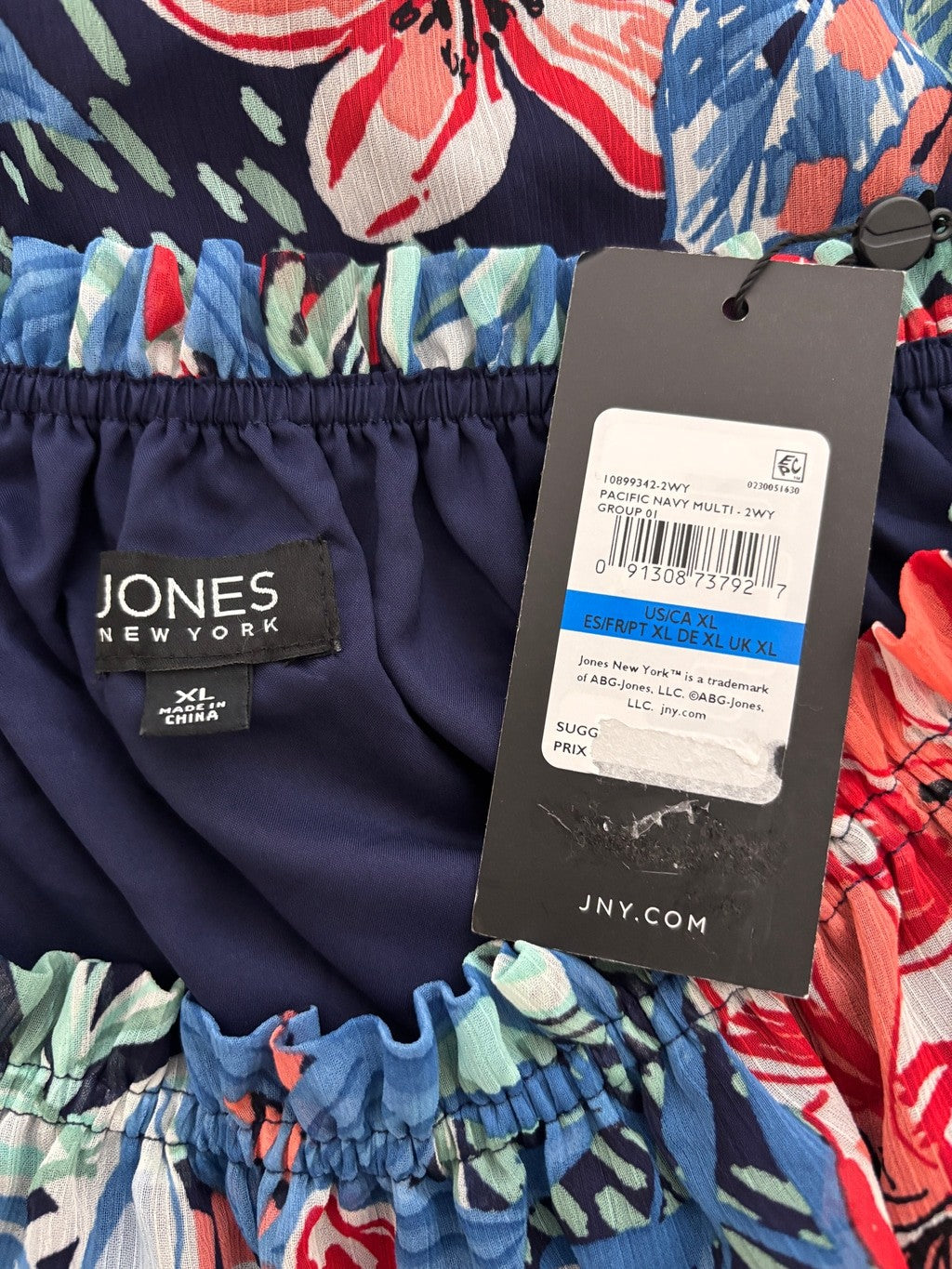 Jones New York Women's Size Extra Large Floral Printed Smocked-Neck Blouse NWT