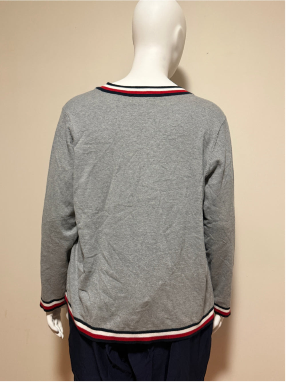 Tommy Hilfiger Plus Size 2X 100% Cotton Grey Contrast-Trim V-Neck Sweater NWT