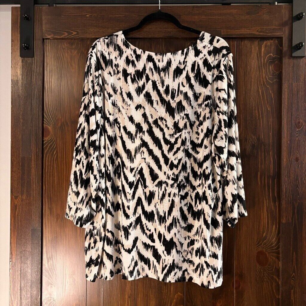JM Collection Plus Size Printed Jacquard 3/4-Sleeve Top NWT