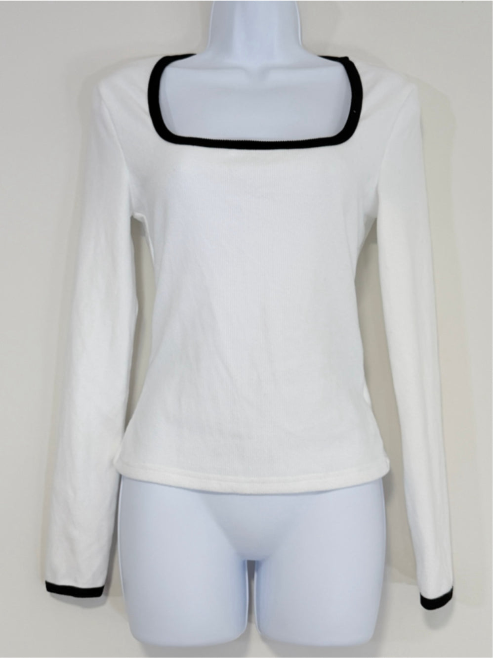SHEIN Women's Extra Small Soft Ribbed Square Neck Contrast Trim Top NWT