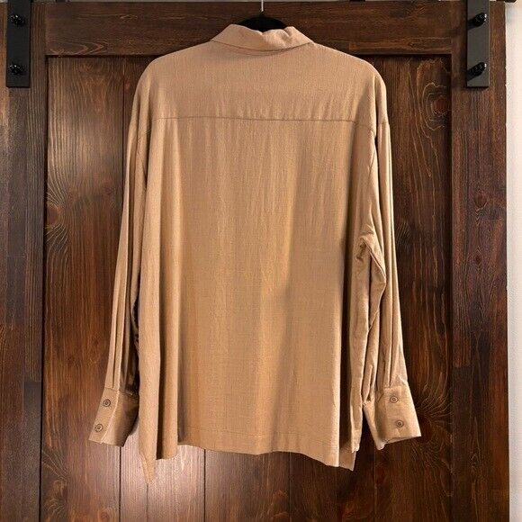 Black Tape Women's Size Large Beige / Tan Button-Down Blouse / Shirt NWT