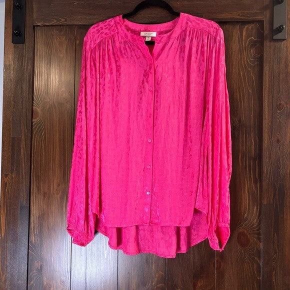 On 34th Plus Size Button Front Pink Jacquard Long Sleeved Shirt NWT