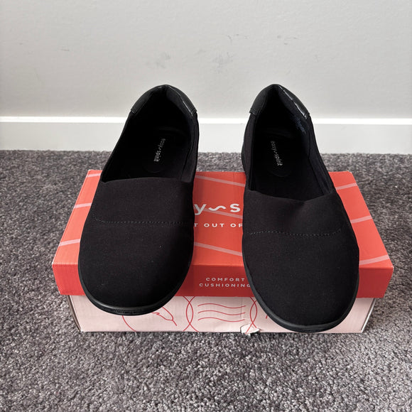 Easy Spirit Women's 7.5 Wide Black Casual Slip-On Walking Shoes NIB