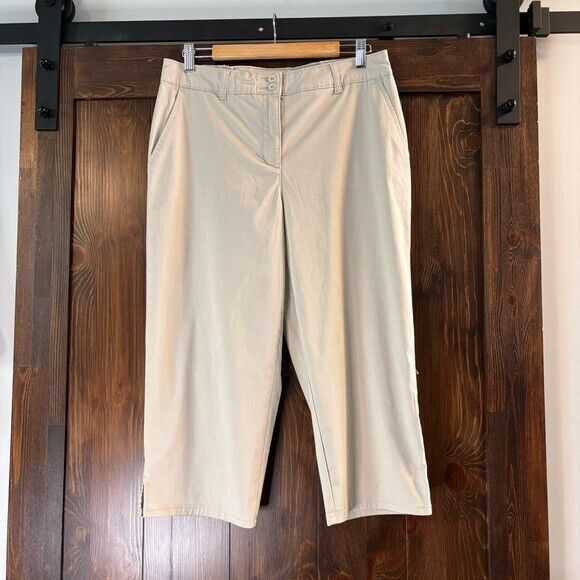 Karen Scott Women's Light Beige Comfort Waist Capri Pants NWT