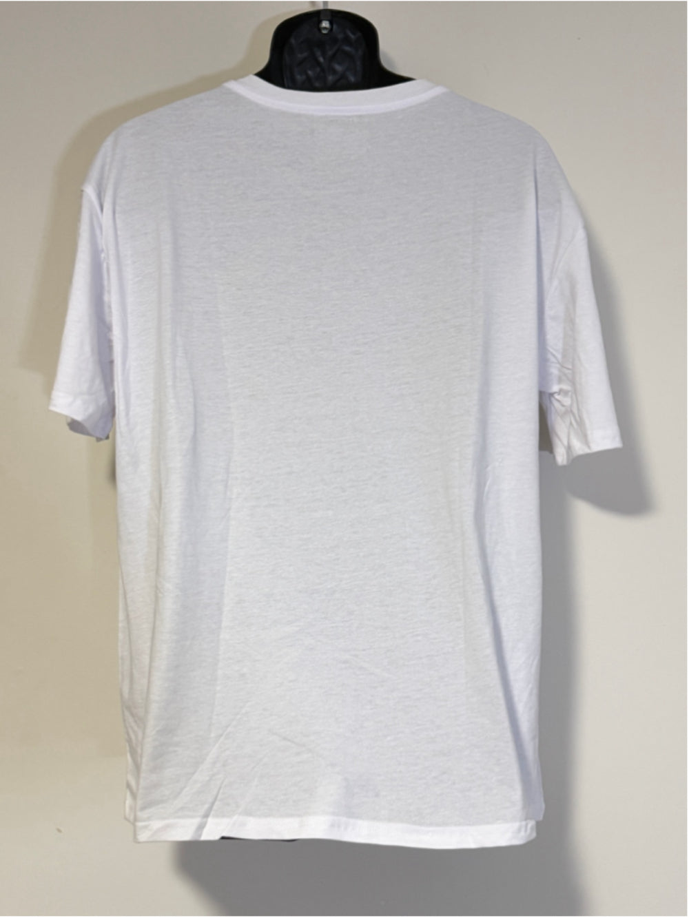 Shein Medium White Short Sleeve T-Shit /w Taz from Looney Tunes Graphic NWT