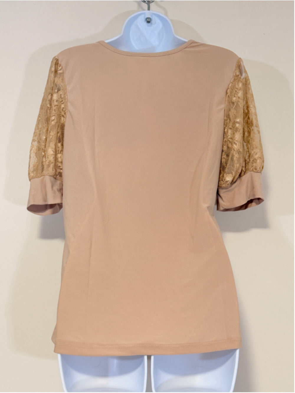 NY Collection Women's Medium Petite Beige Puff Lace Sleeve Top NWT