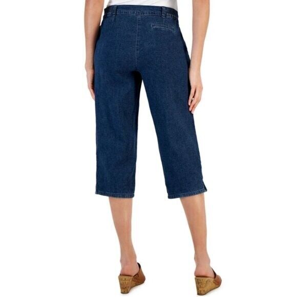 Karen Scott Women's Denim Comfort Waist Capri Pants NWT.