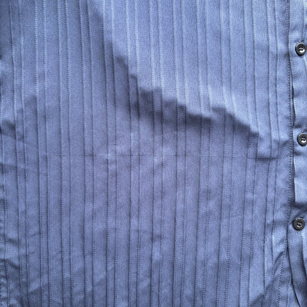 SHEIN Men's 4XL Navy Blue Short Sleeve Button-Down Shirt Vertical Pleats NIB