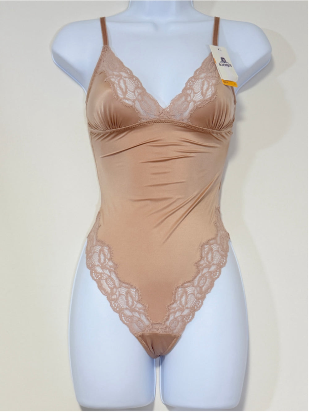 b.tempt'd by Wacoal Women's Small Beige Lace & Thong Bodysuit NWT