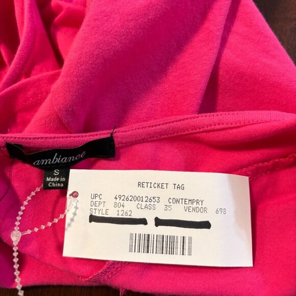 Ambiance Women's Size Small Pink Crop Top NWT