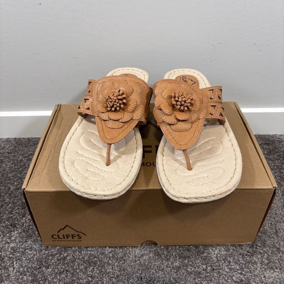 Cliffs by White Mountain Women's 10 Beige Cynthia Flower Sandal NIB