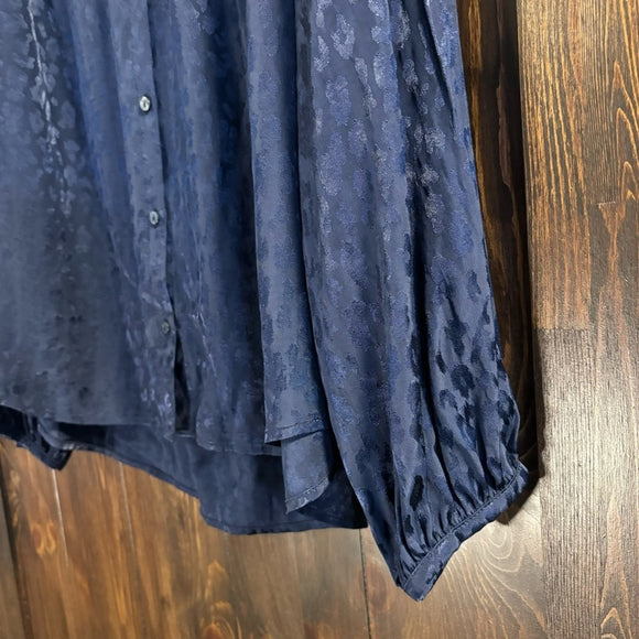 On 34th Plus Size 4X Button Front Blue Jacquard Long Sleeved Shirt NWT