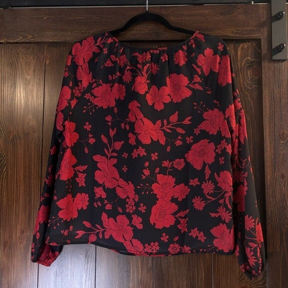 Tinsel Petite PXS Black & Red Floral Front-Keyhole Blouson-Sleeve Blouse/Top NWT