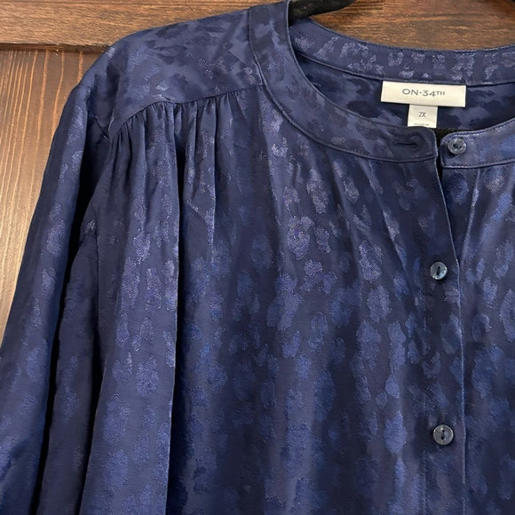 On 34th Plus Size 4X Button Front Blue Jacquard Long Sleeved Shirt NWT